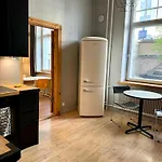 Downtown Townhouse! Apartamento Helsínquia
