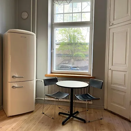 Downtown Townhouse! *