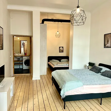 Downtown Townhouse! Apartmán